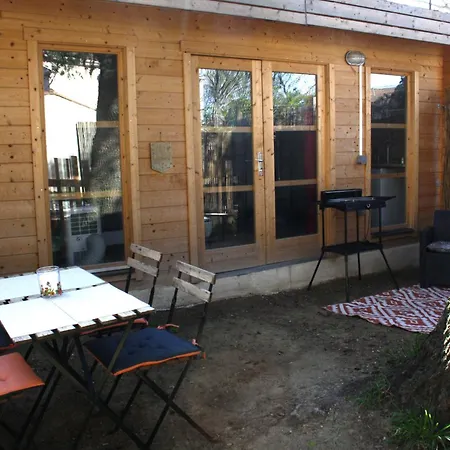 Chalet 3 En Bois Avec Acces Piscine