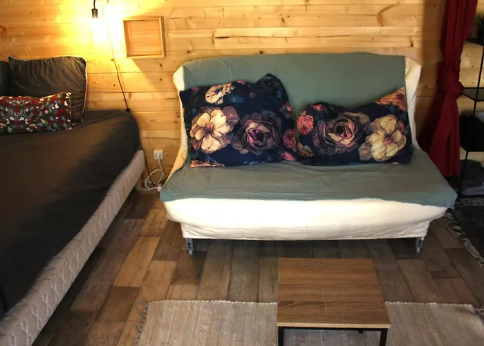 3 En Bois Avec Acces Piscine * נים